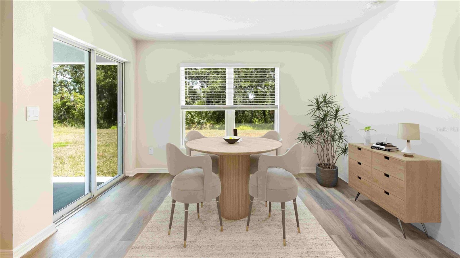Image 11 of 24 For 11127 44th Avenue E