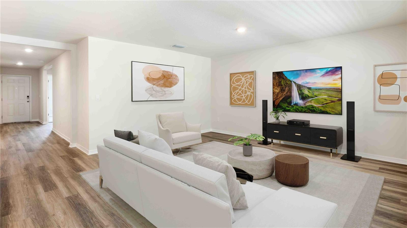Image 4 of 24 For 11127 44th Avenue E