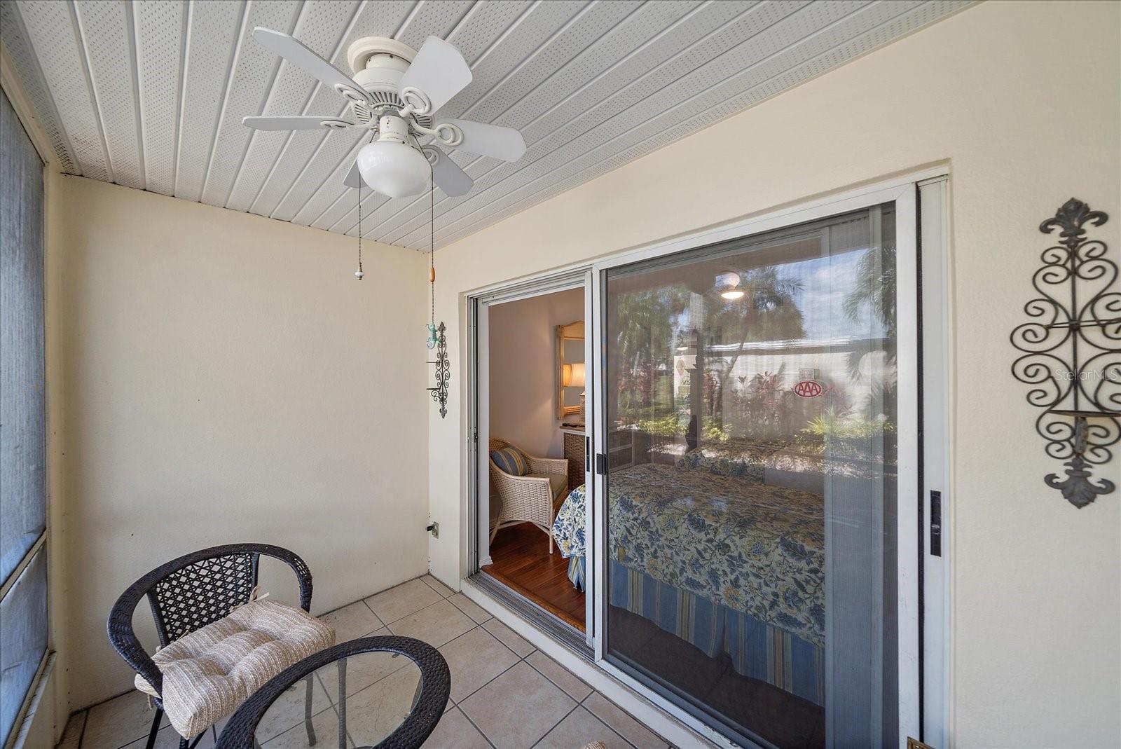 Image 25 of 76 For 425 Cerromar Terrace 359