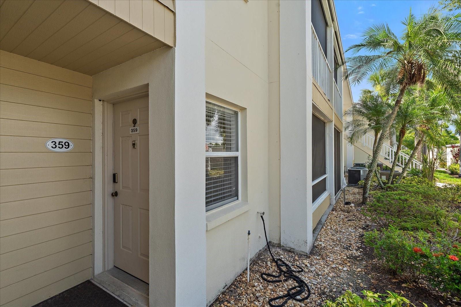 Image 3 of 76 For 425 Cerromar Terrace 359
