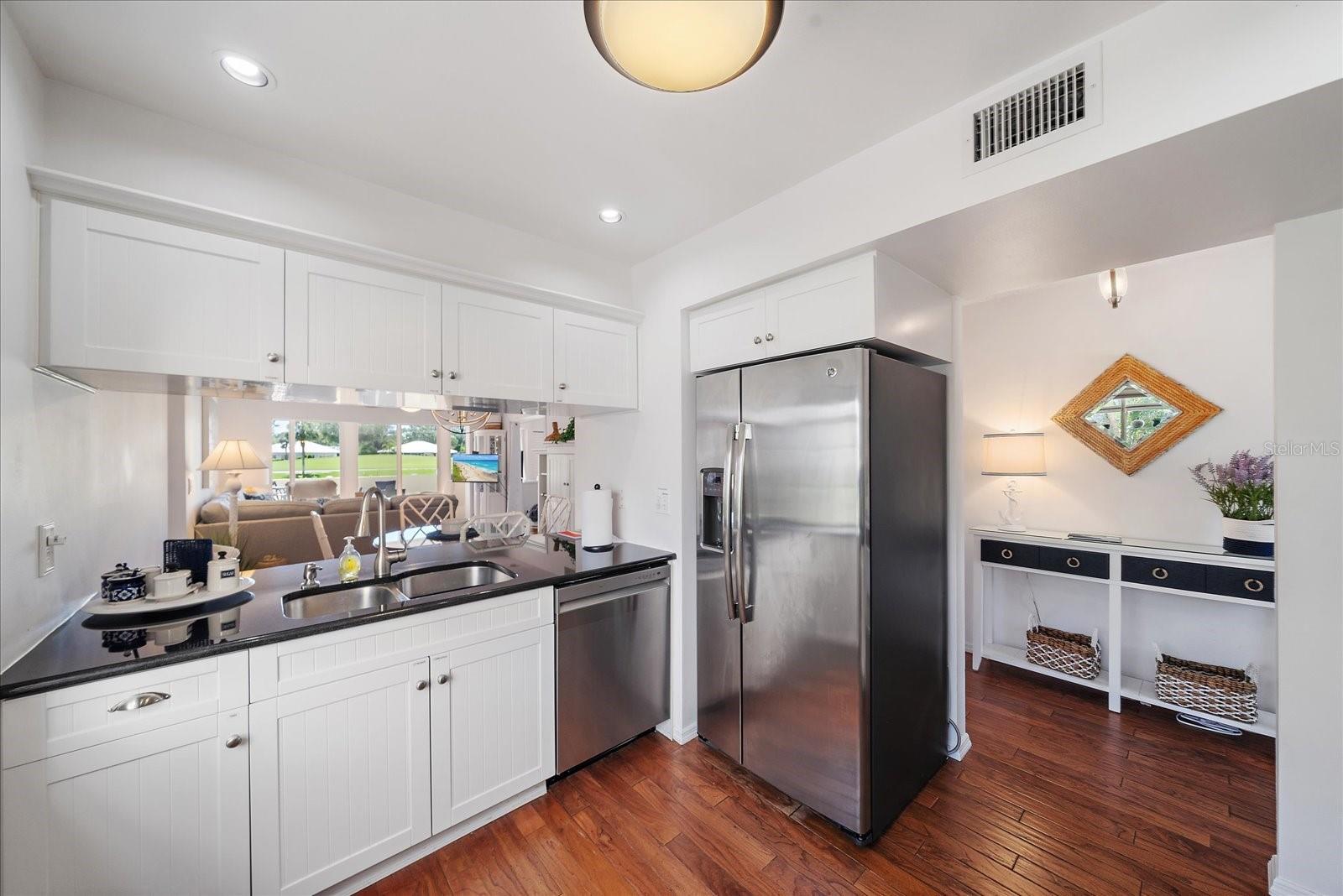 Image 7 of 76 For 425 Cerromar Terrace 359