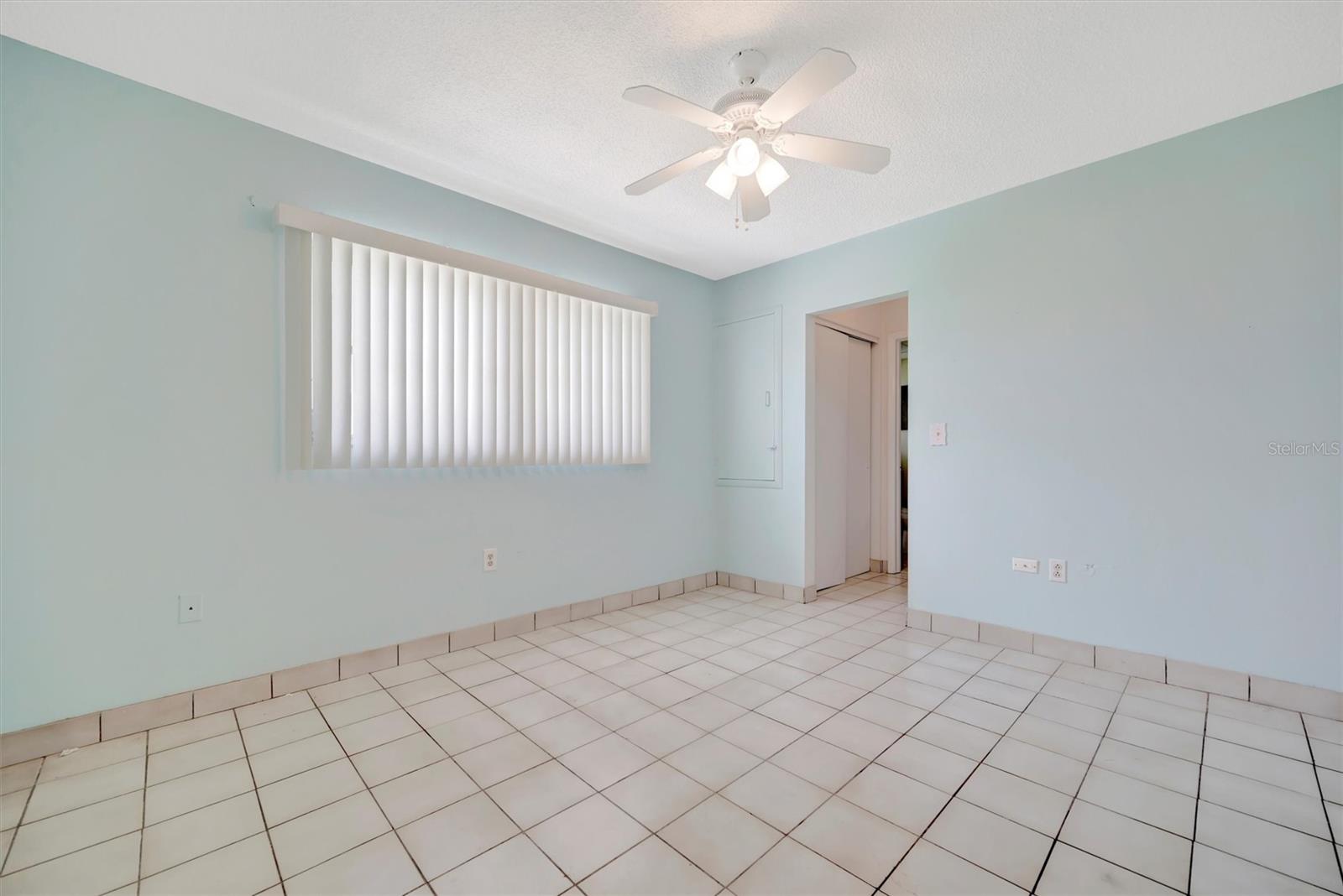 Image 16 of 38 For 3811 38th Street W