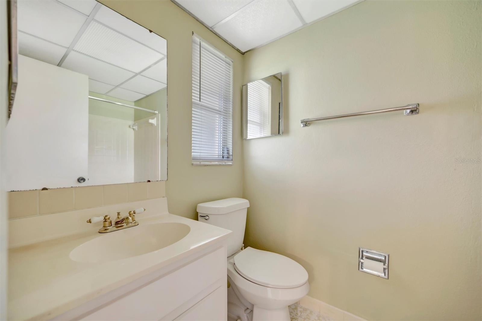 Image 18 of 38 For 3811 38th Street W