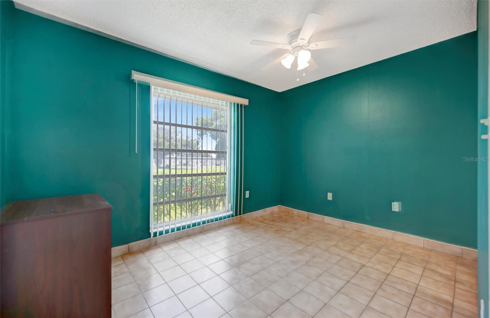 Image 22 of 38 For 3811 38th Street W