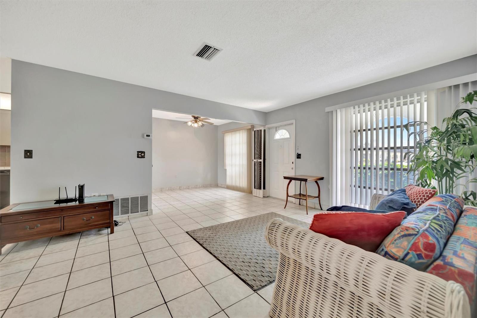 Image 3 of 38 For 3811 38th Street W