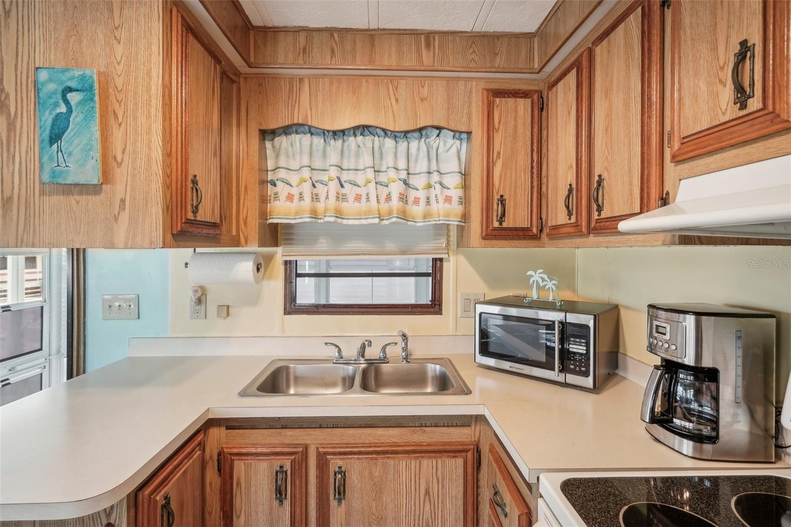 Image 6 of 14 For 1475 Flamingo Drive 170