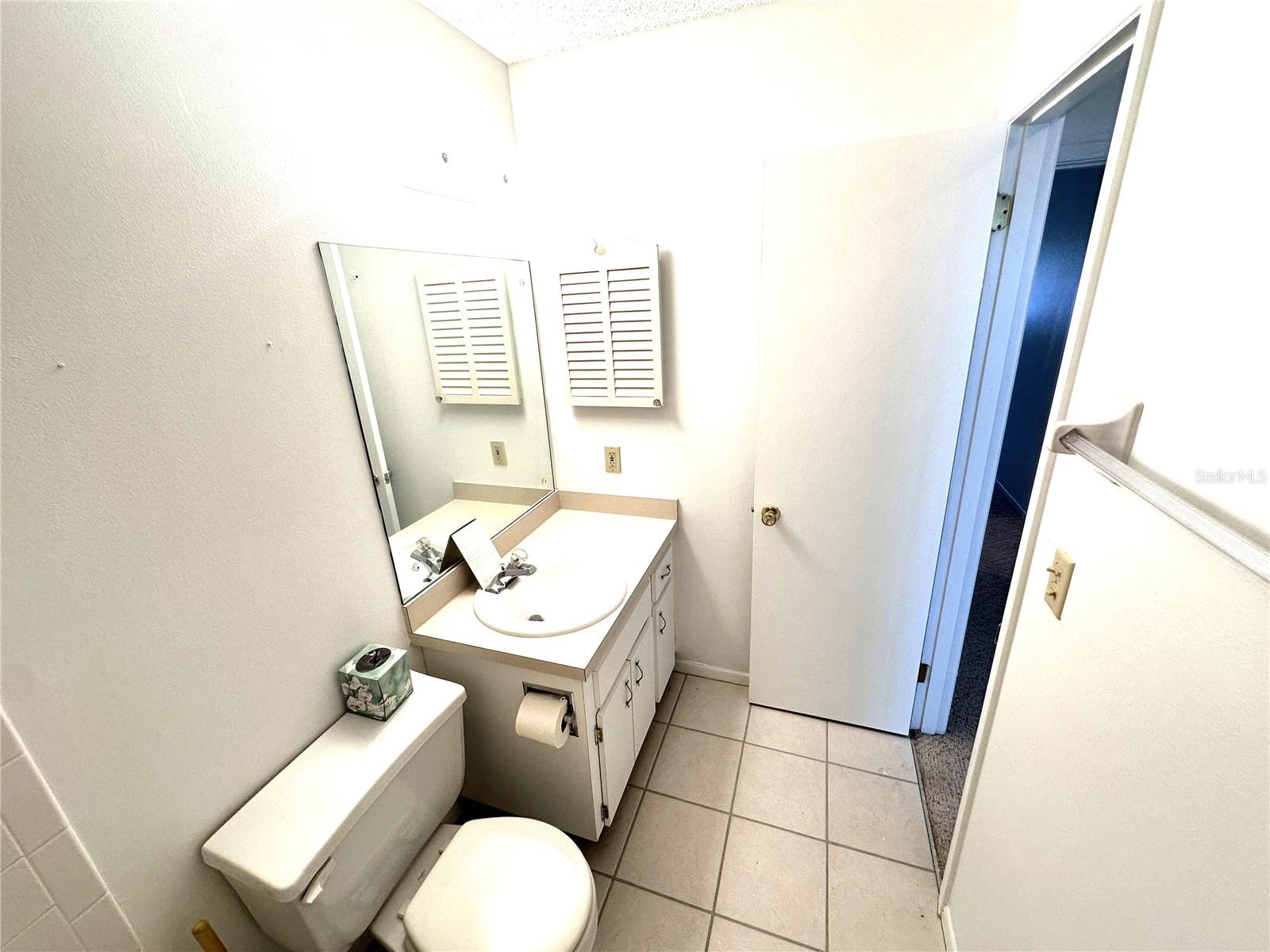 Image 18 of 26 For 6003 Coral Way 151