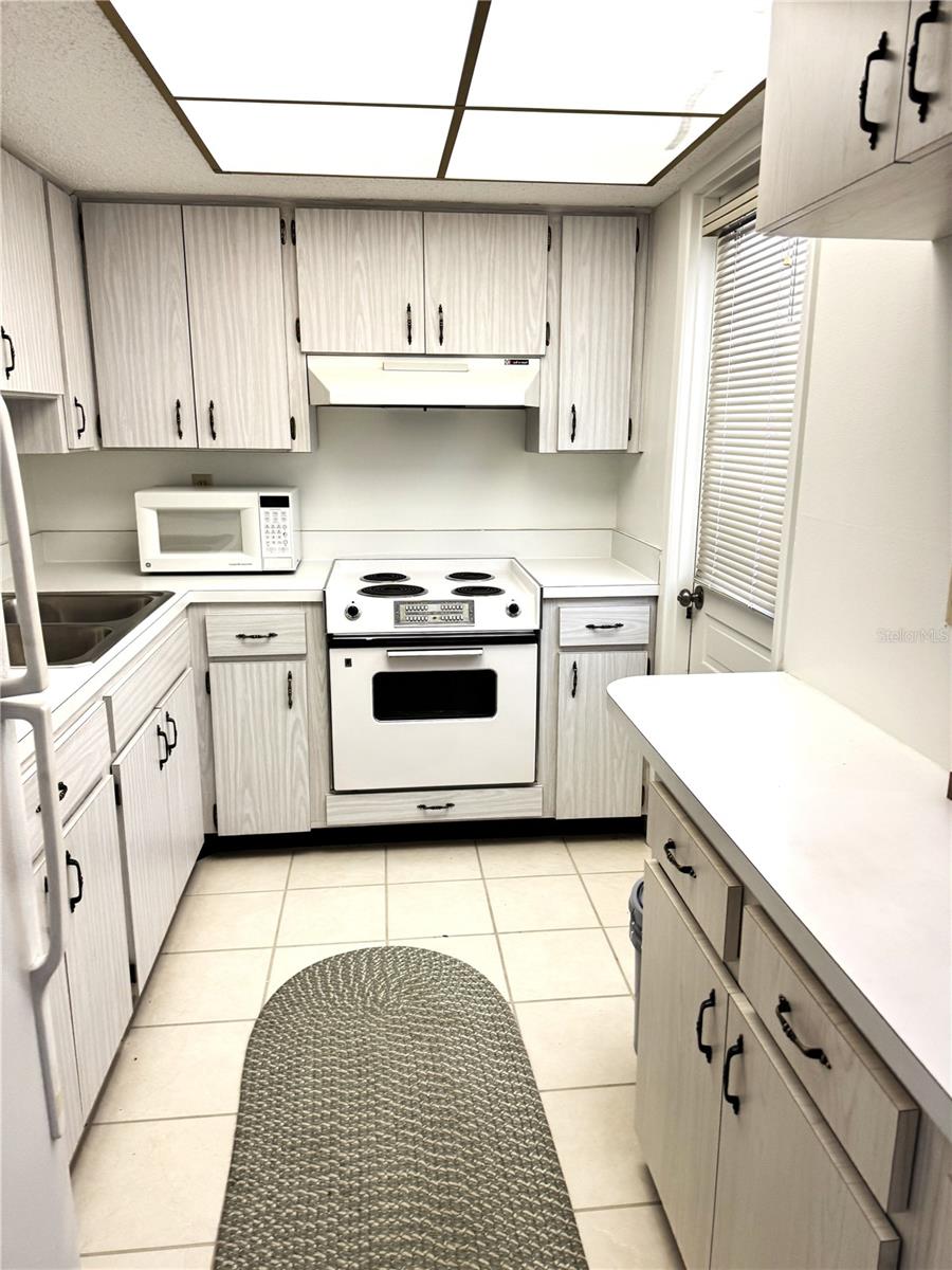 Image 5 of 26 For 6003 Coral Way 151