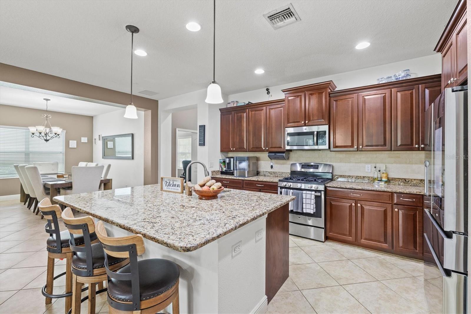 Image 11 of 87 For 12046 Forest Park Circle