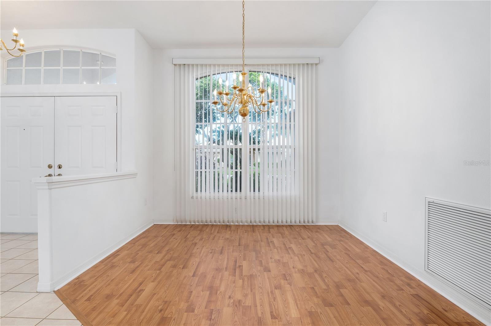 Image 11 of 36 For 2810 89th Avenue E