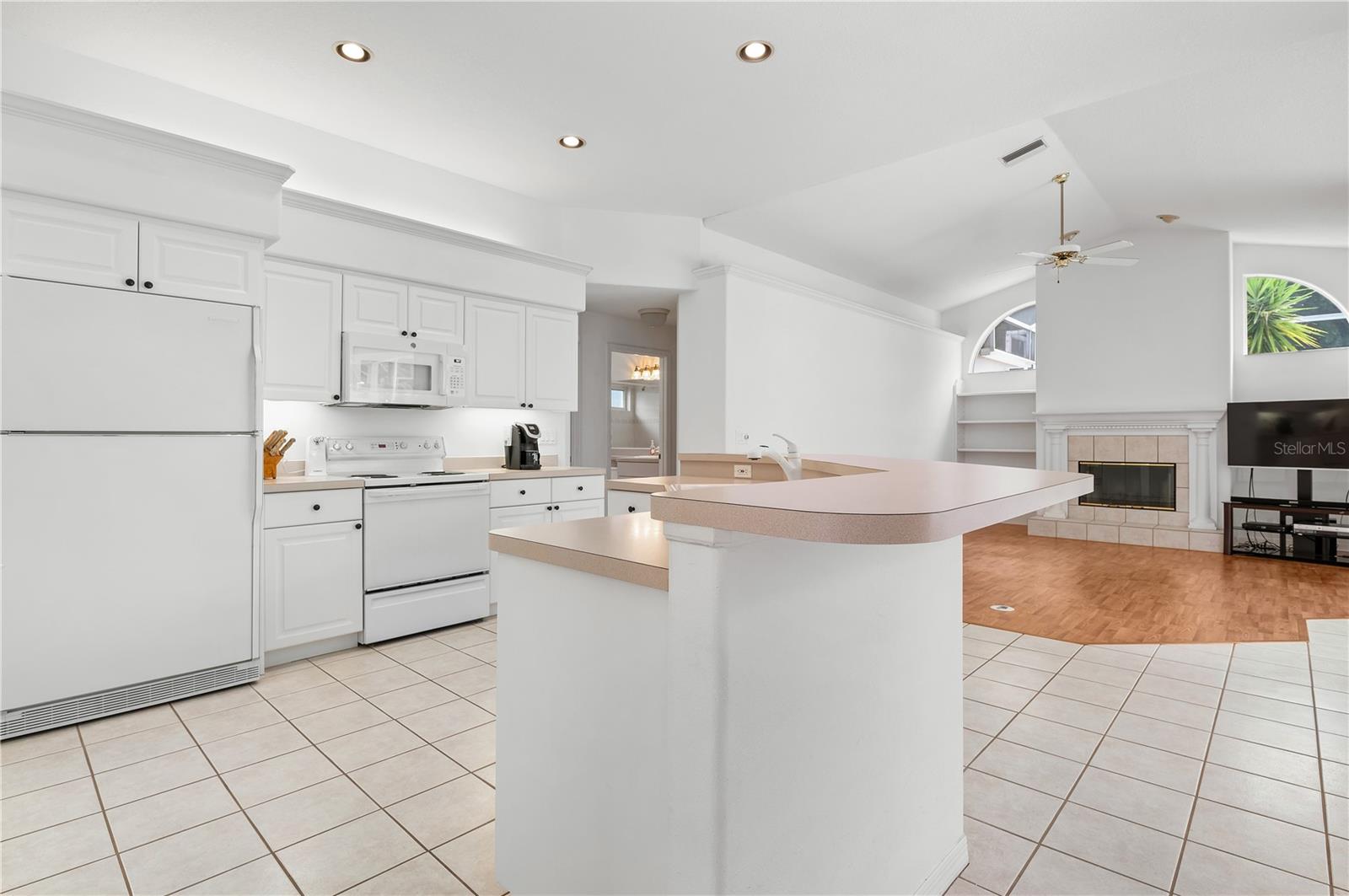 Image 13 of 36 For 2810 89th Avenue E