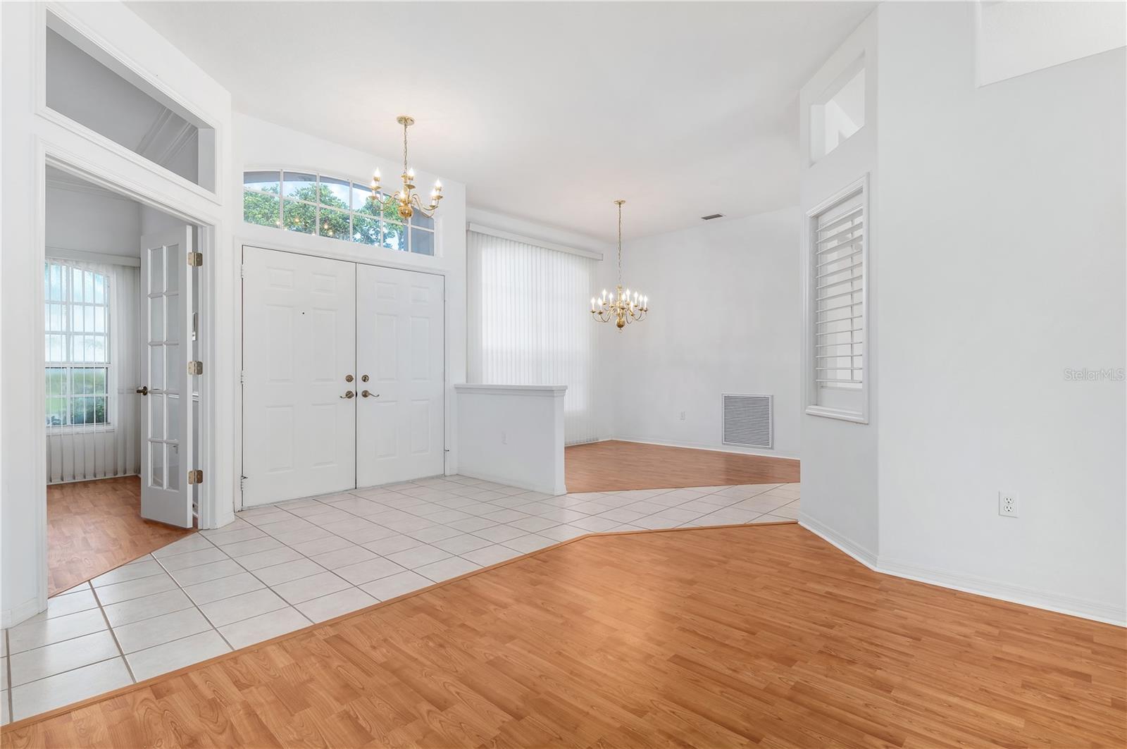 Image 7 of 36 For 2810 89th Avenue E