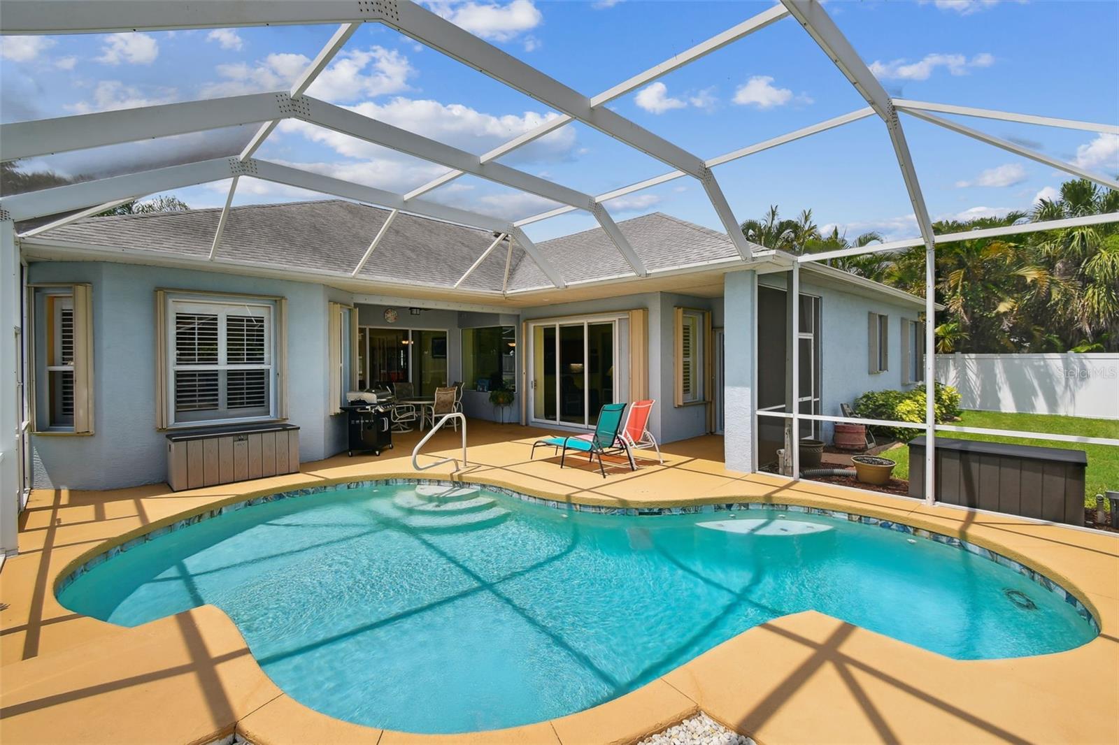 Image 3 of 77 For 9611 Summer House Lane
