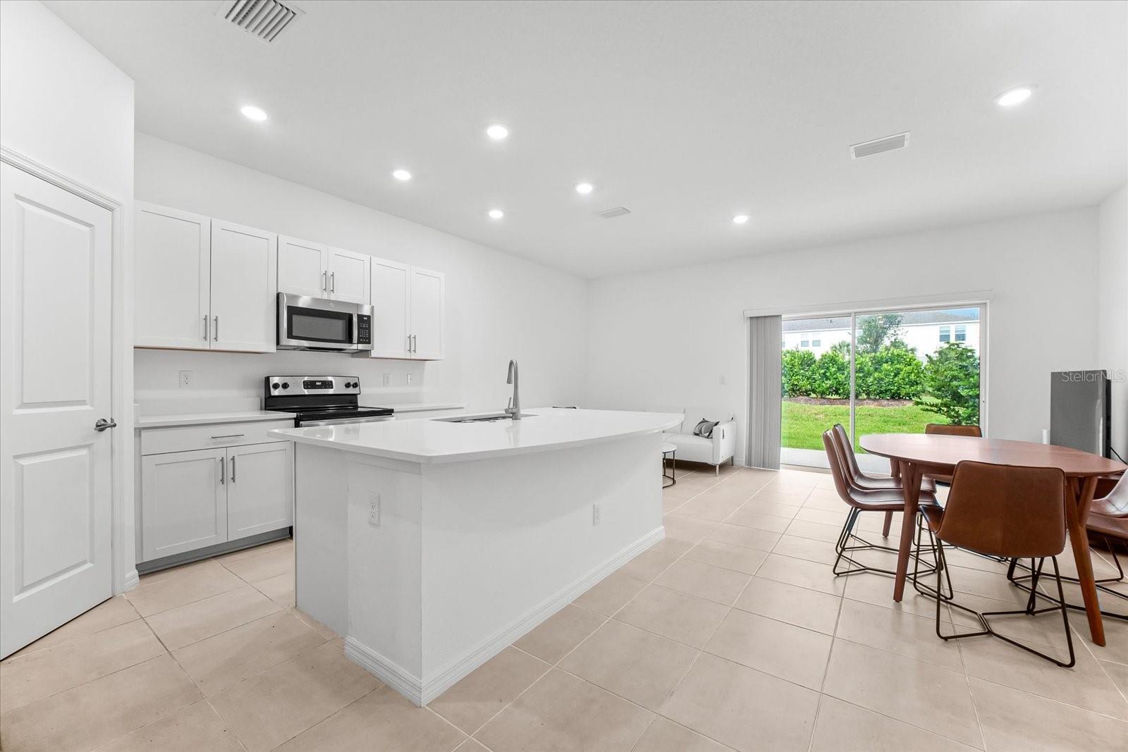 Image 5 of 60 For 8508 Lunar Skye Street
