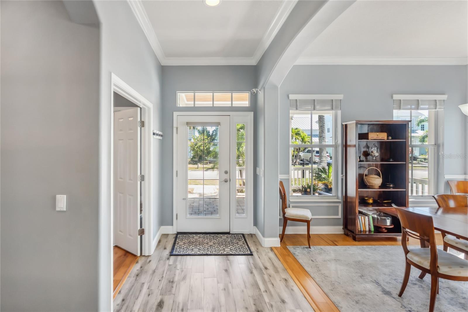 Image 15 of 46 For 428 Islebay Drive