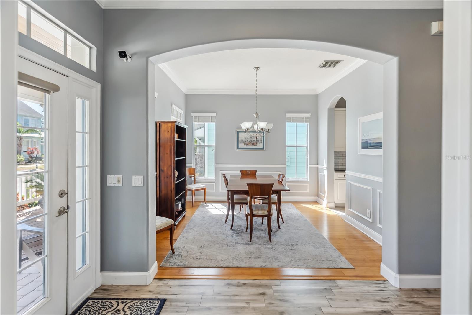 Image 20 of 46 For 428 Islebay Drive