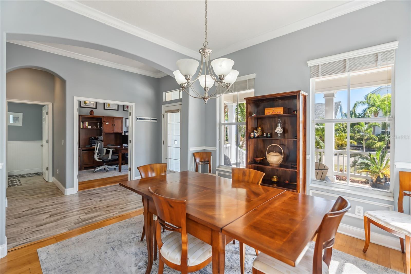 Image 21 of 46 For 428 Islebay Drive