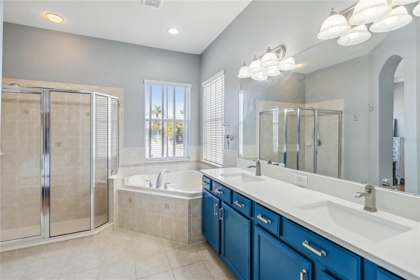 Image 29 of 46 For 428 Islebay Drive