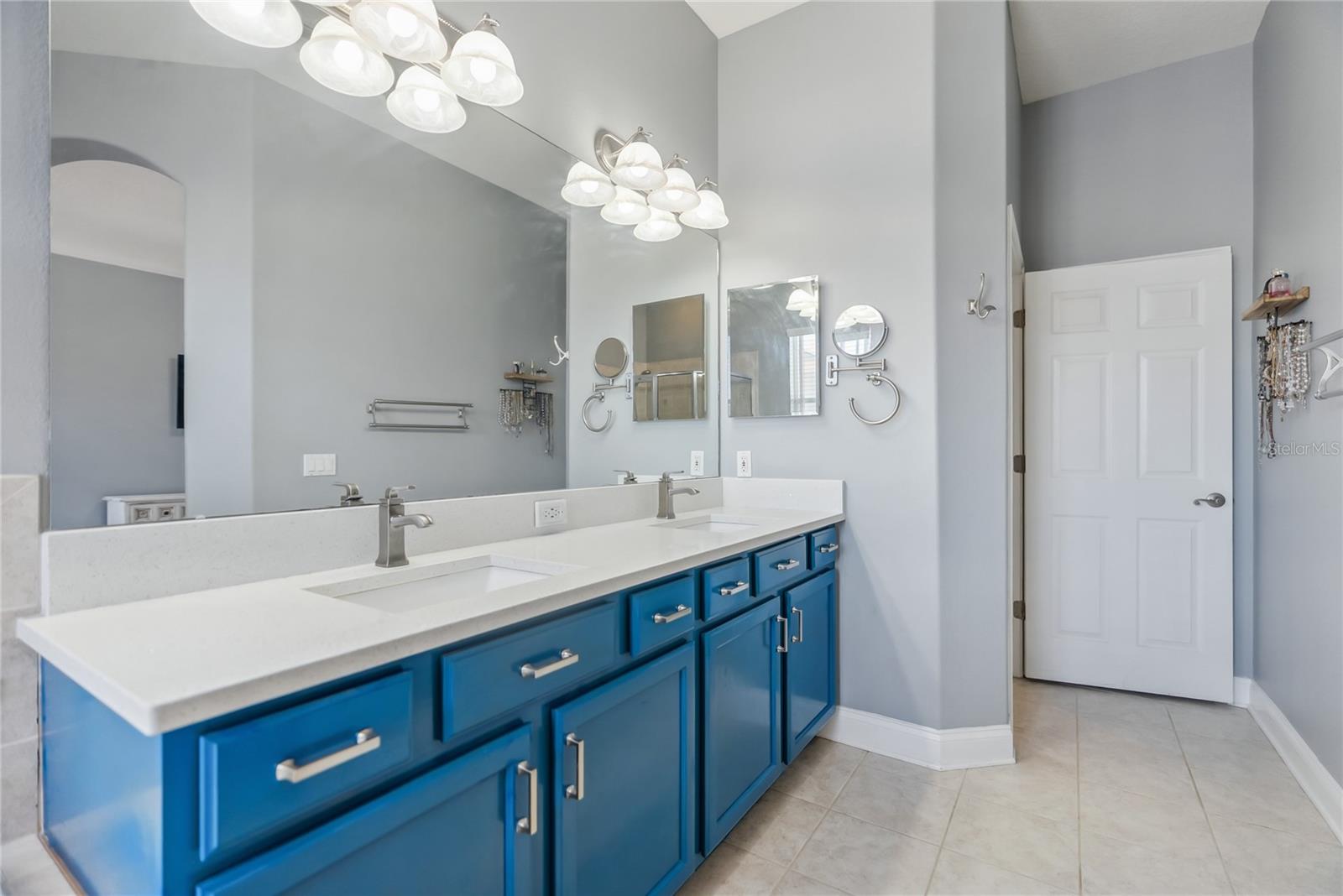 Image 30 of 46 For 428 Islebay Drive