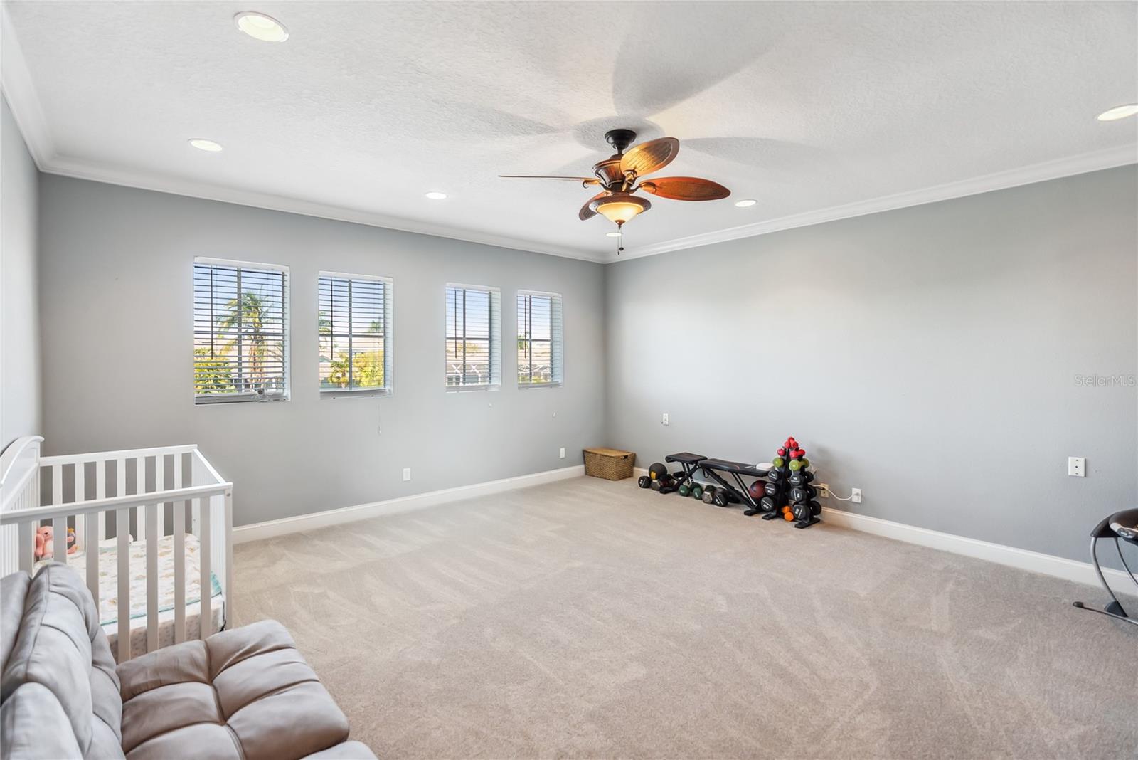Image 32 of 46 For 428 Islebay Drive