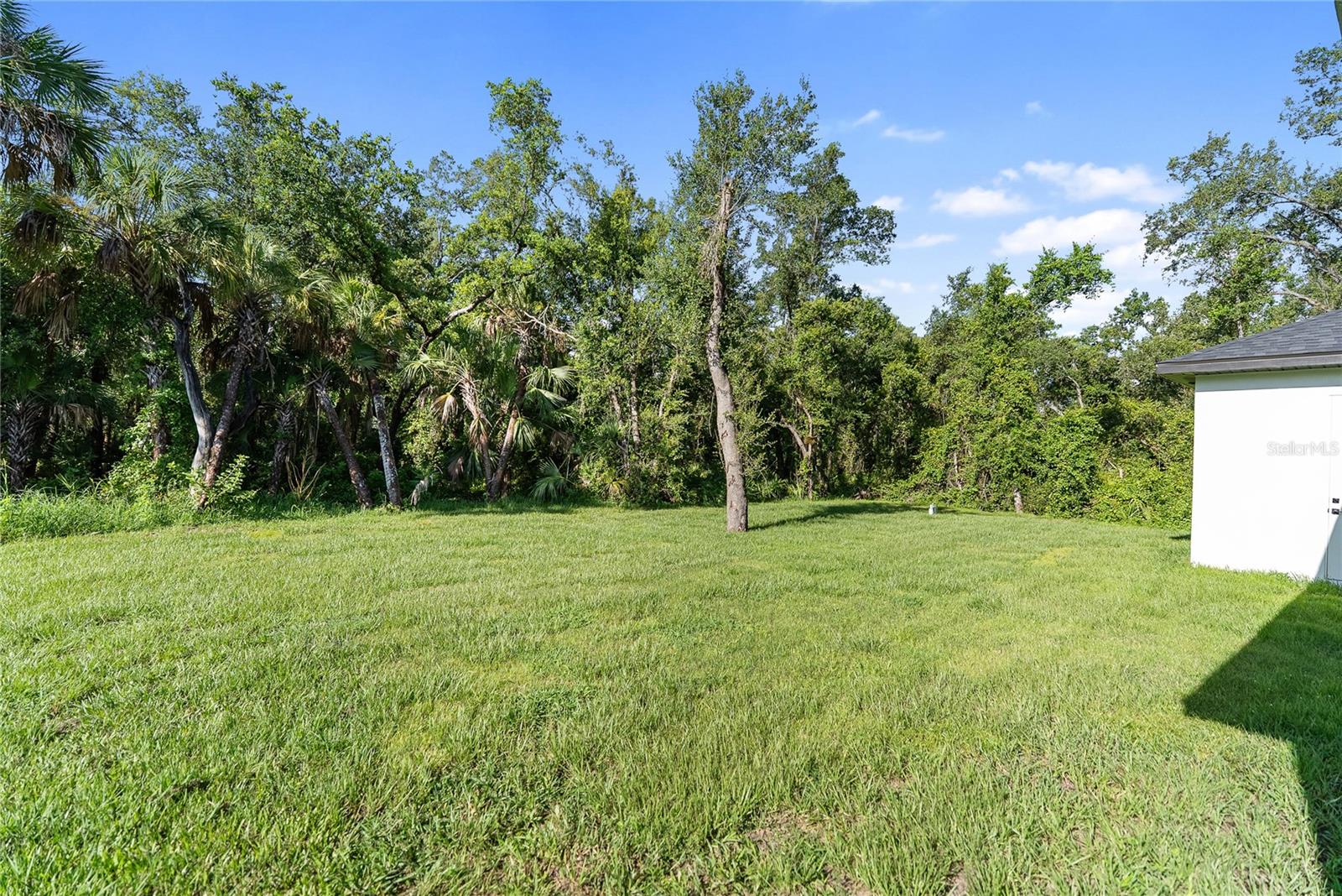 Image 13 of 76 For 14147 Marlin Avenue