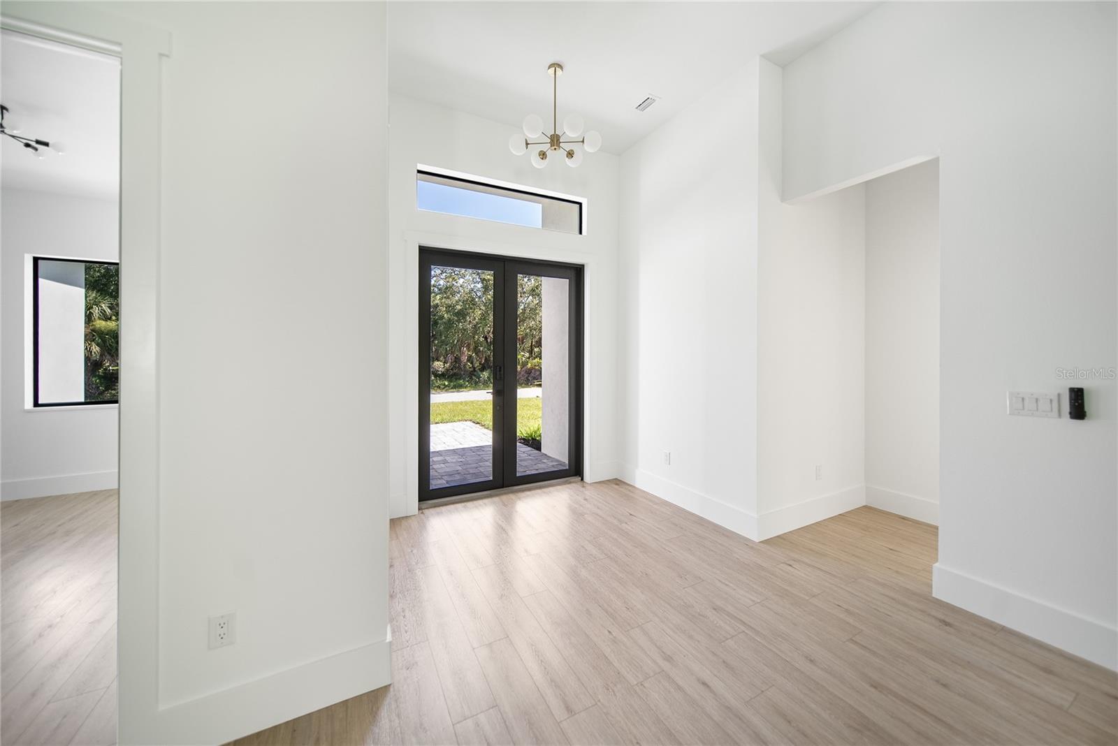 Image 58 of 76 For 14147 Marlin Avenue