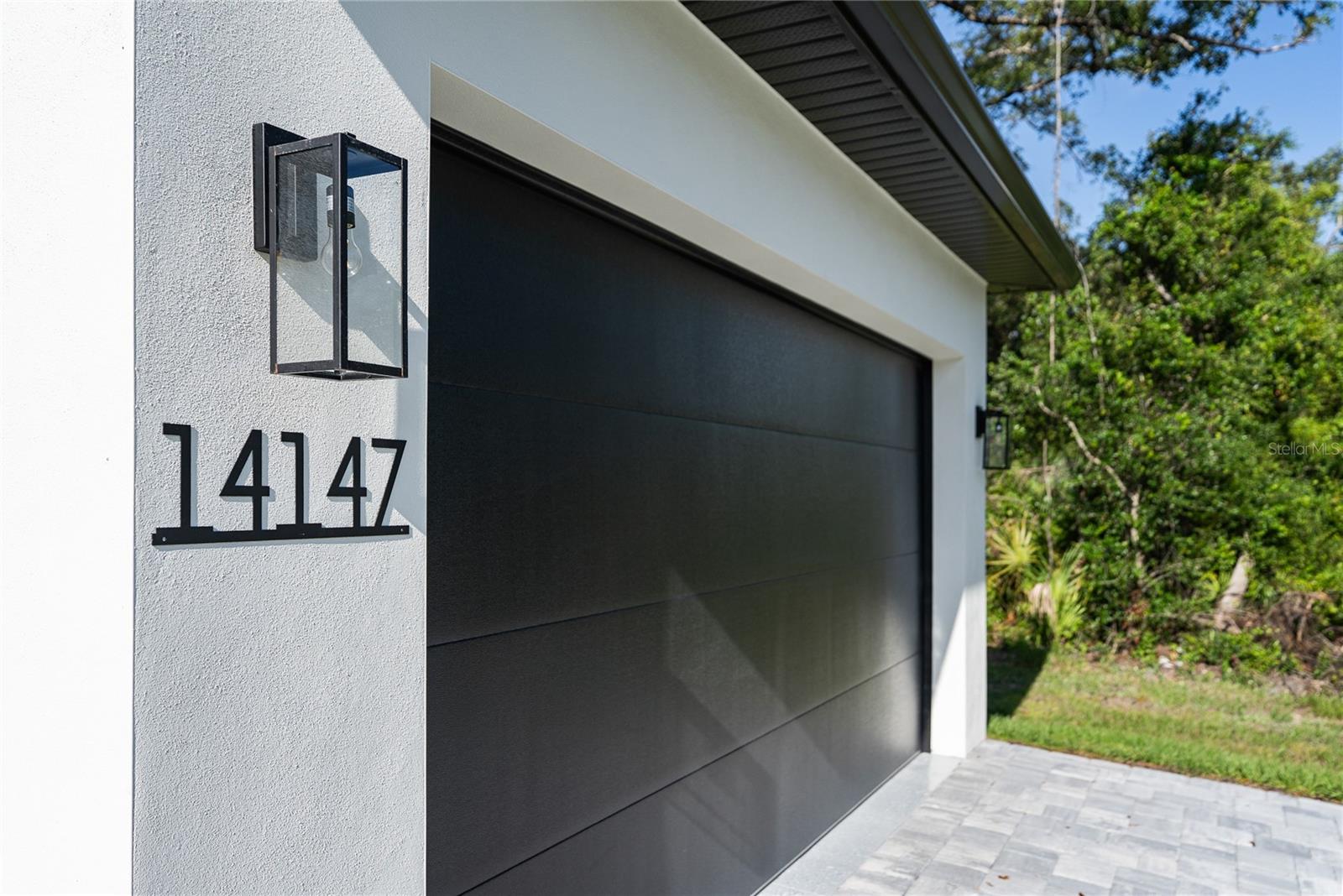 Image 7 of 76 For 14147 Marlin Avenue