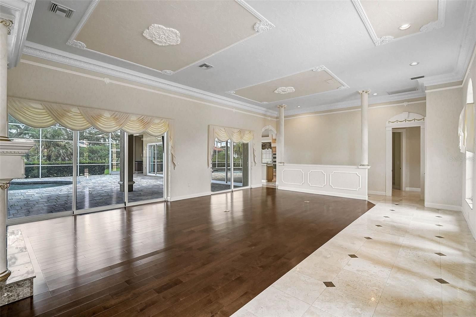 Image 6 of 51 For 852 Macewen Drive