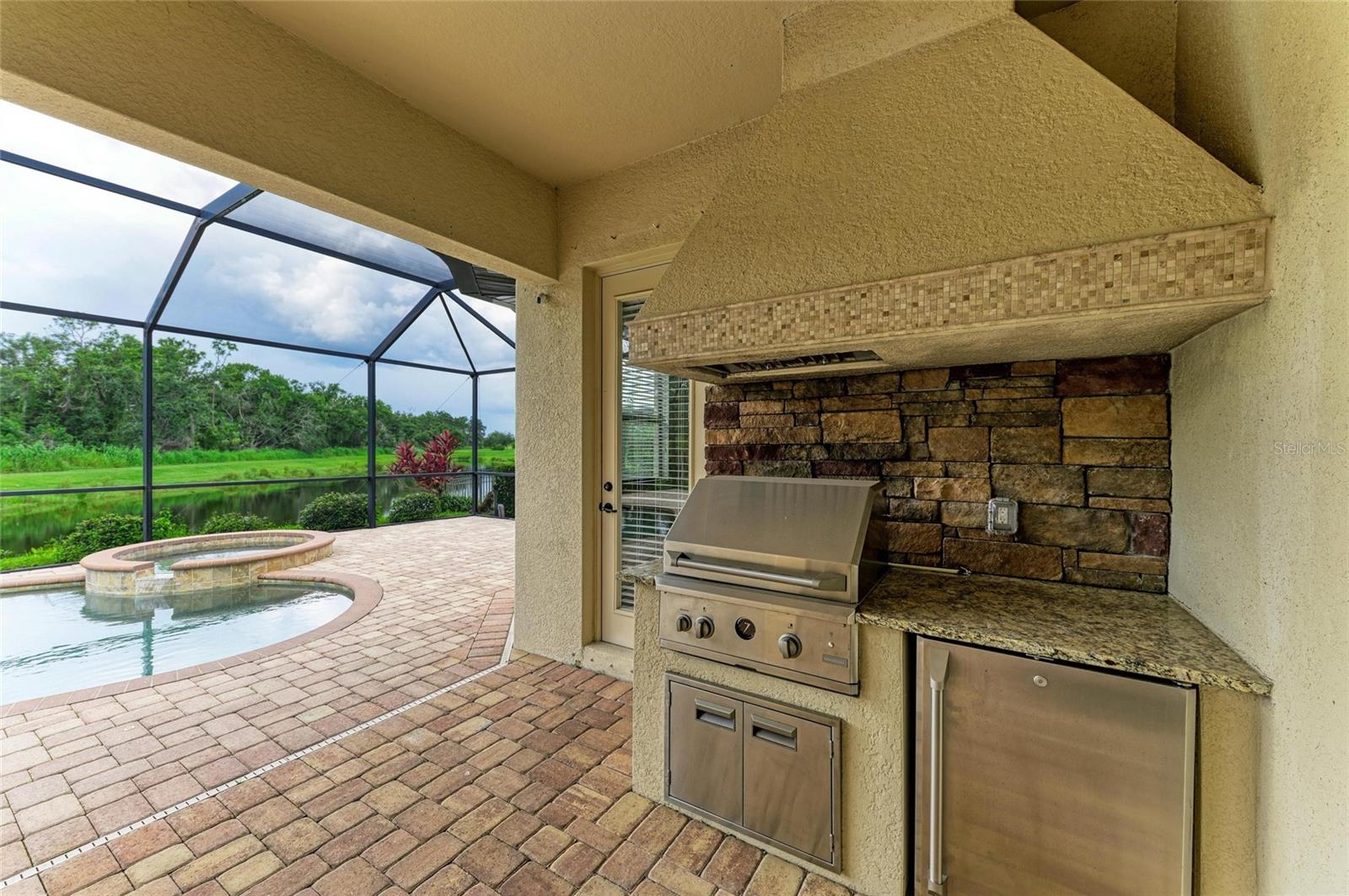 Image 13 of 41 For 13819 Swiftwater Way