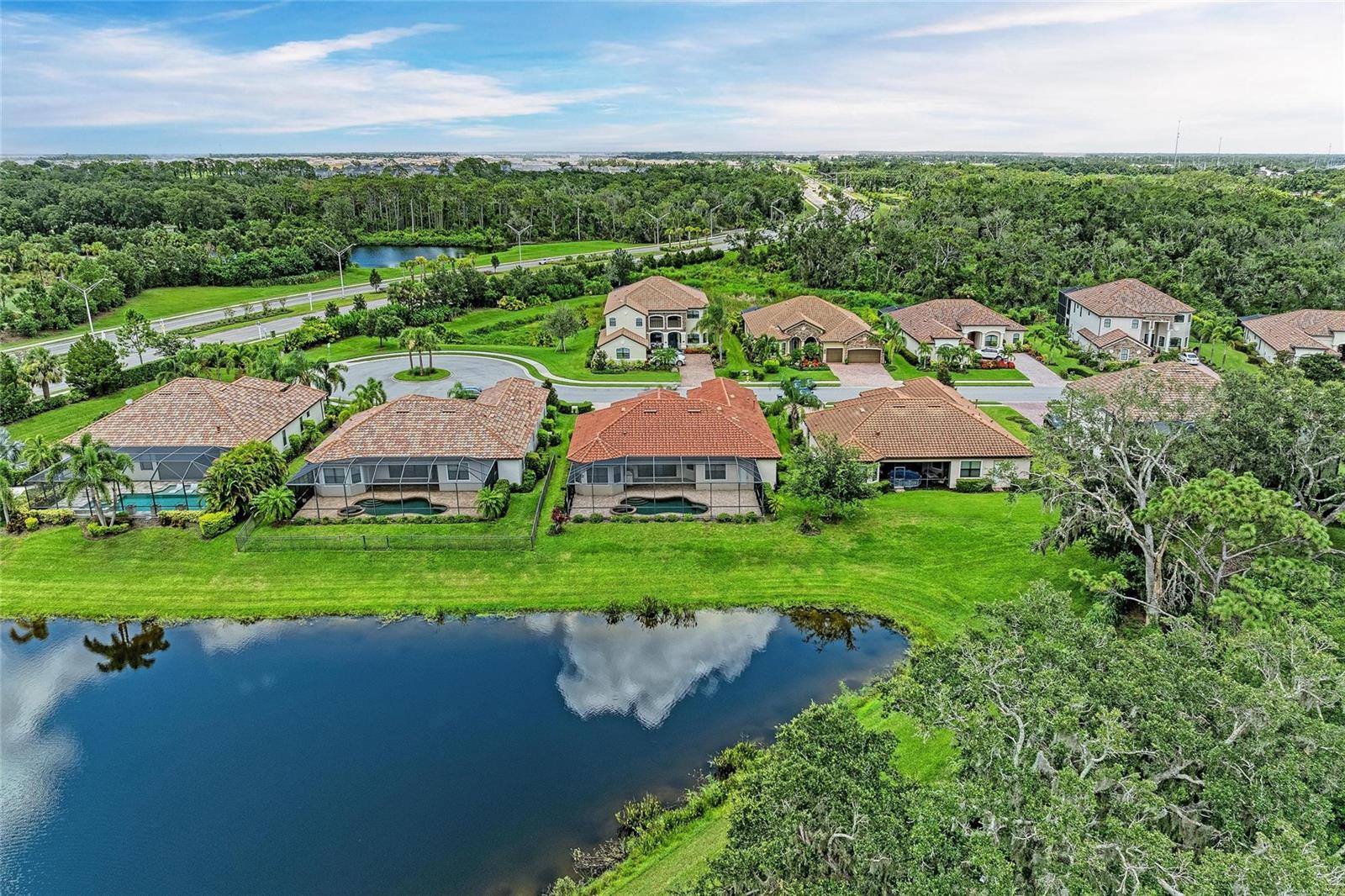 Image 19 of 41 For 13819 Swiftwater Way