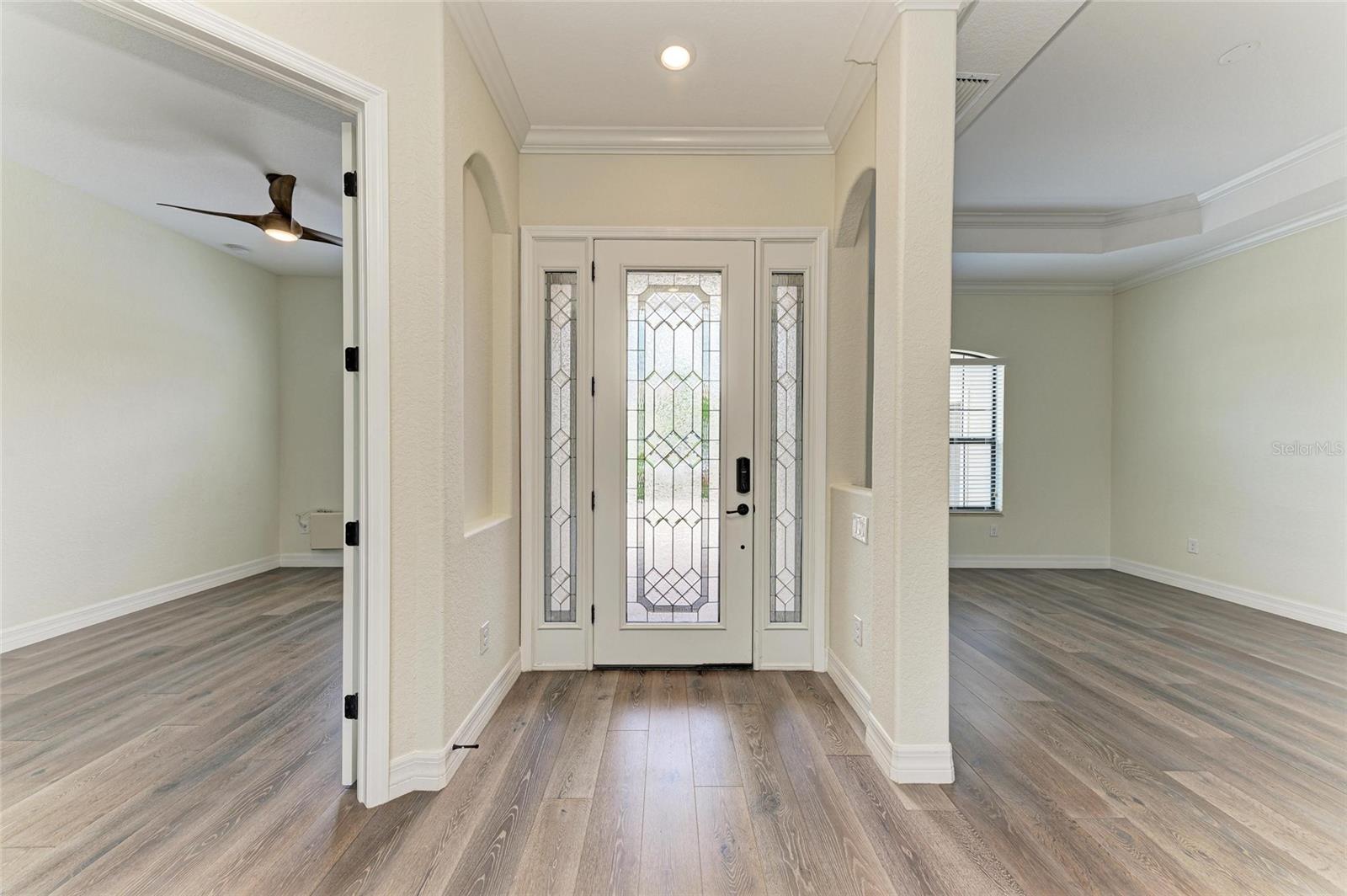 Image 21 of 41 For 13819 Swiftwater Way