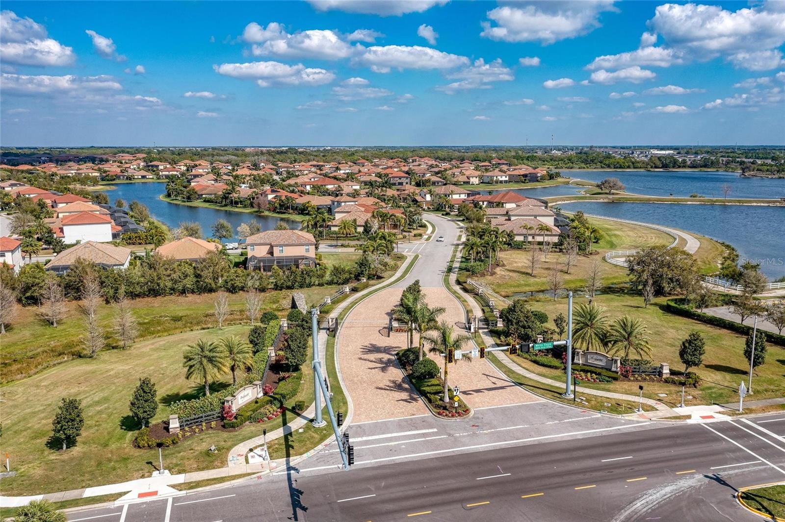 Image 36 of 41 For 13819 Swiftwater Way