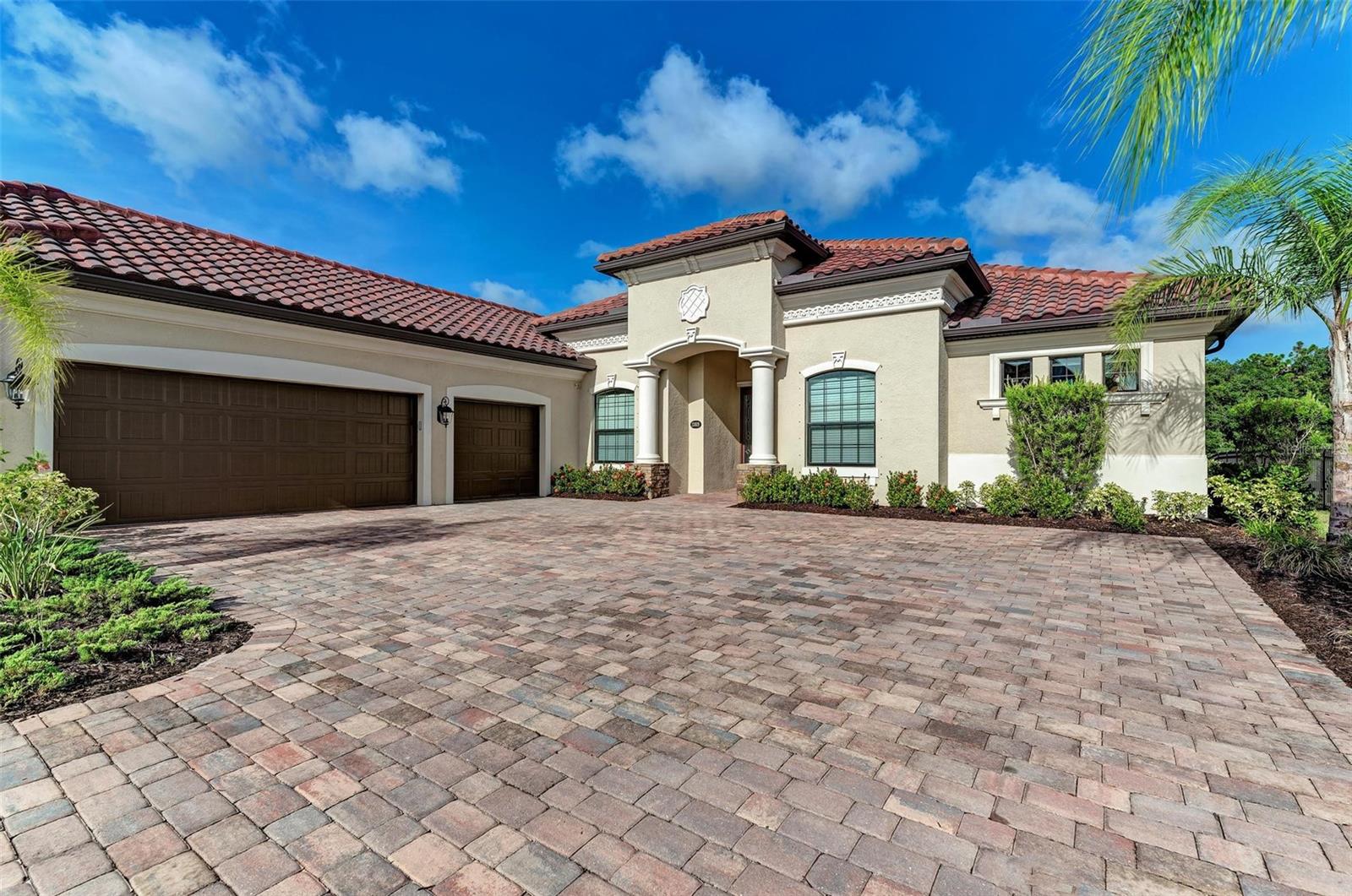 Image 5 of 41 For 13819 Swiftwater Way