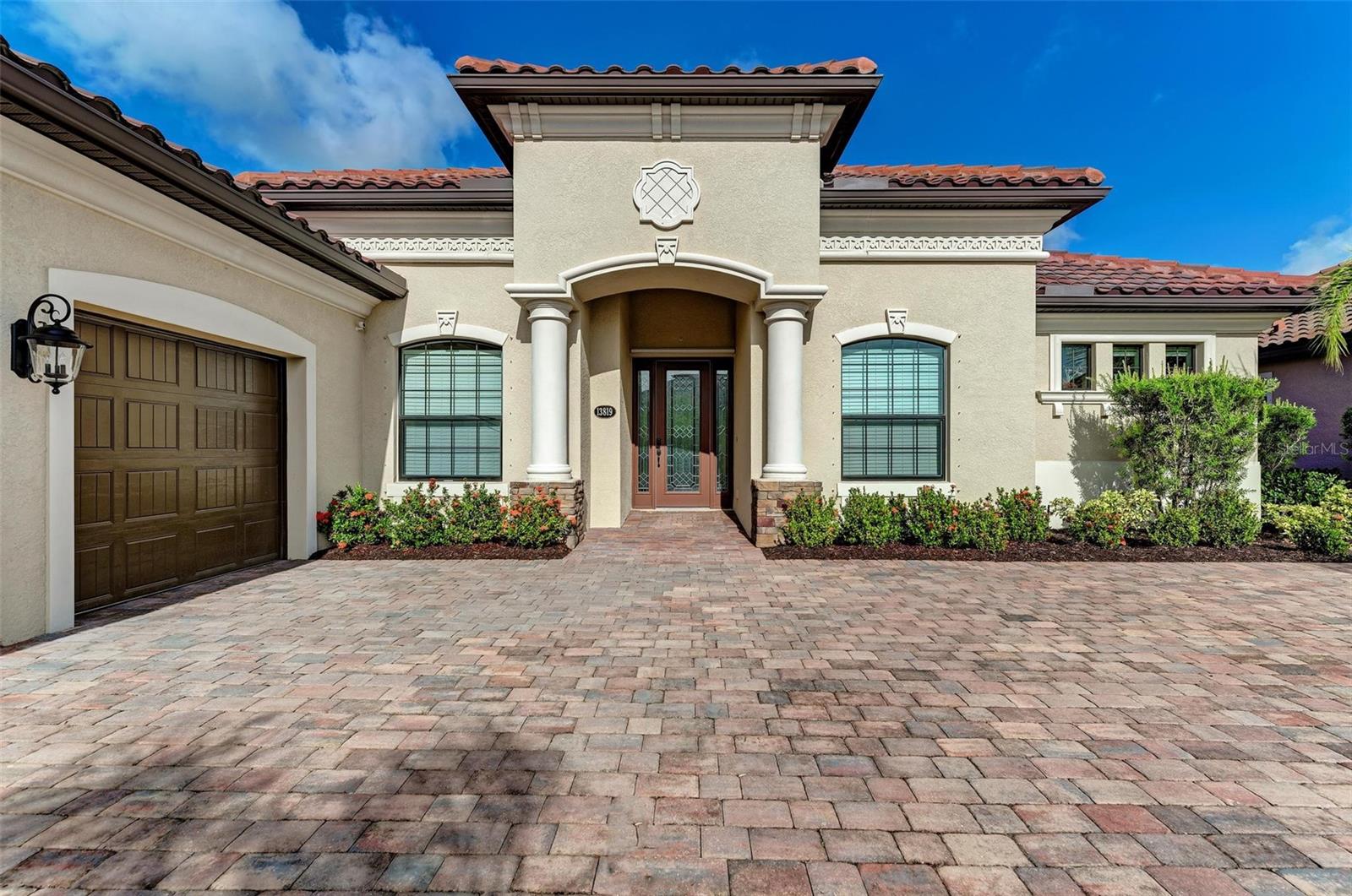 Image 6 of 41 For 13819 Swiftwater Way