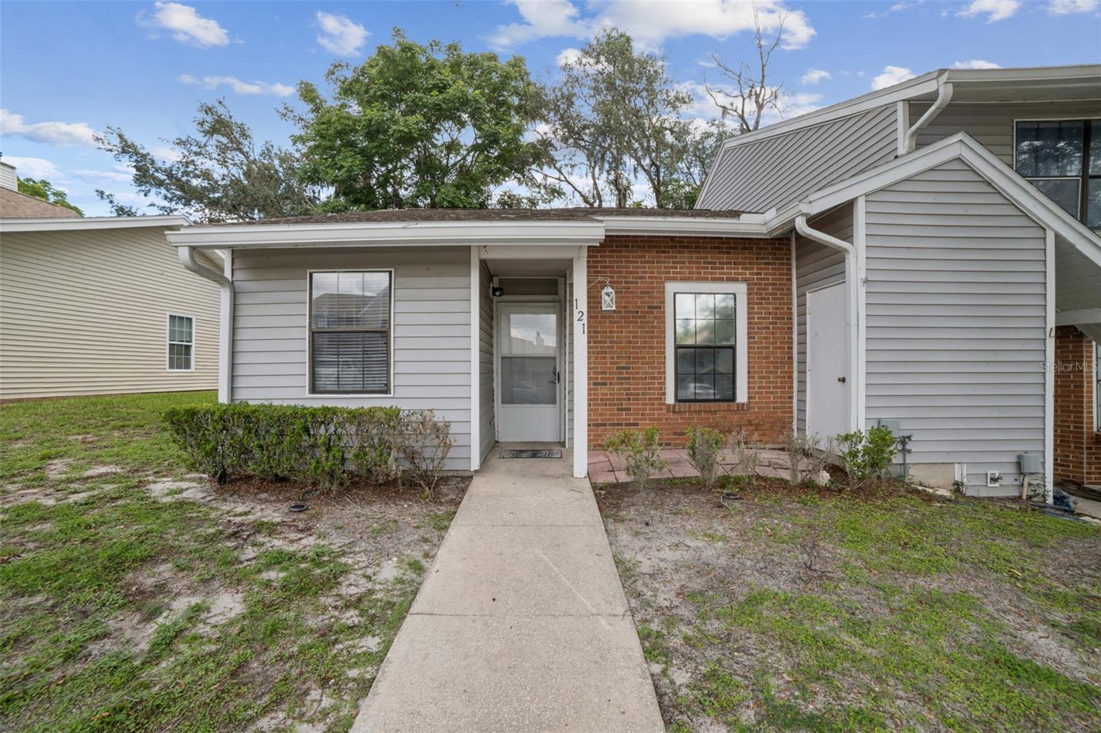Image 1 of 22 For 121 Hidden Arbor Court