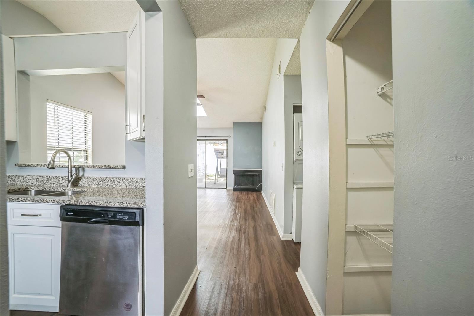 Image 6 of 22 For 121 Hidden Arbor Court