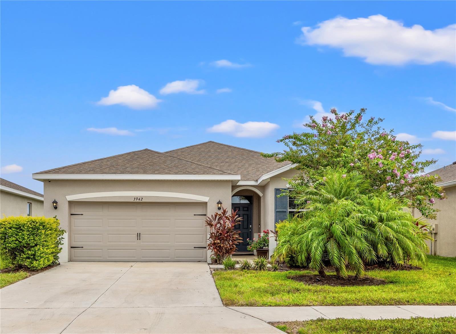 Details for 3942 Mossy Limb Court, PALMETTO, FL 34221