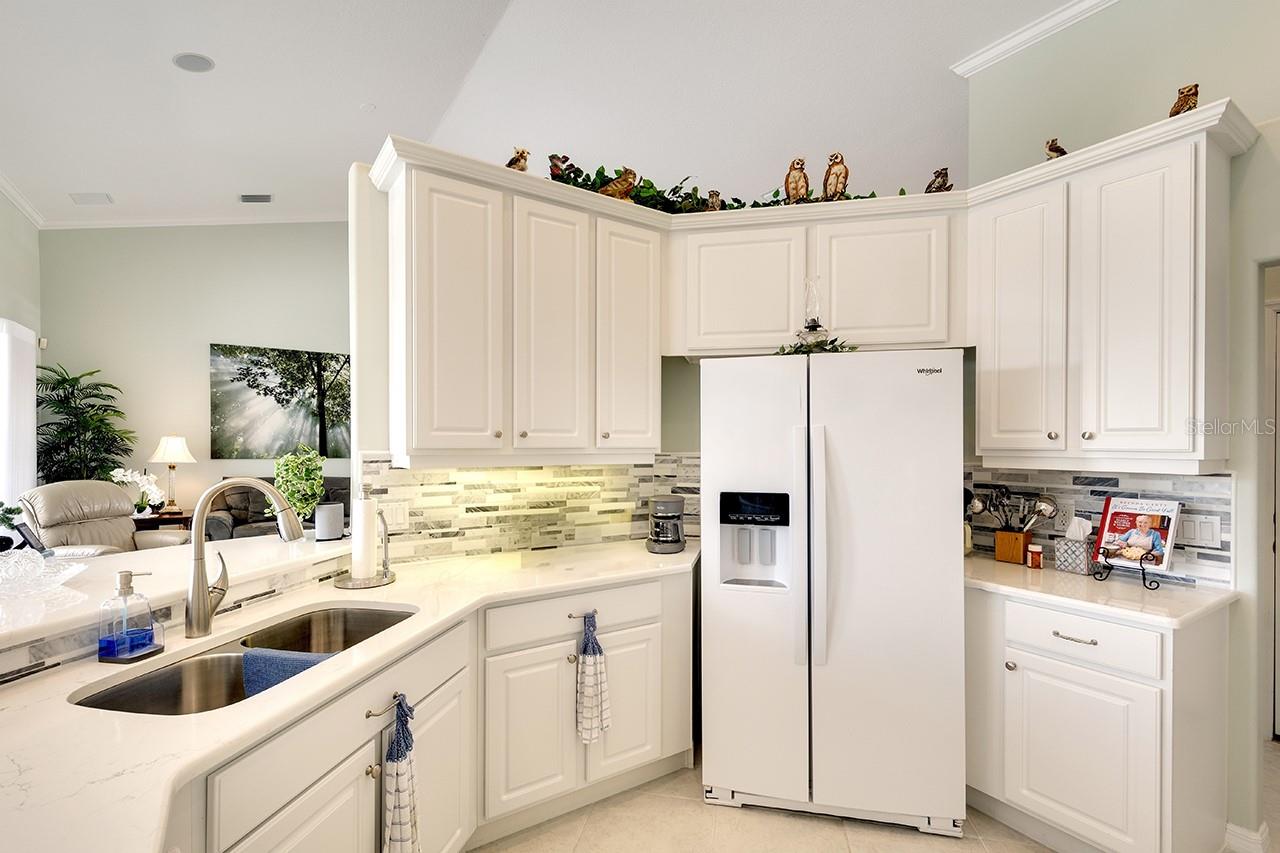 Image 11 of 36 For 6112 90th Avenue Circle E