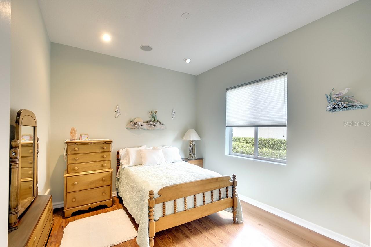 Image 21 of 36 For 6112 90th Avenue Circle E