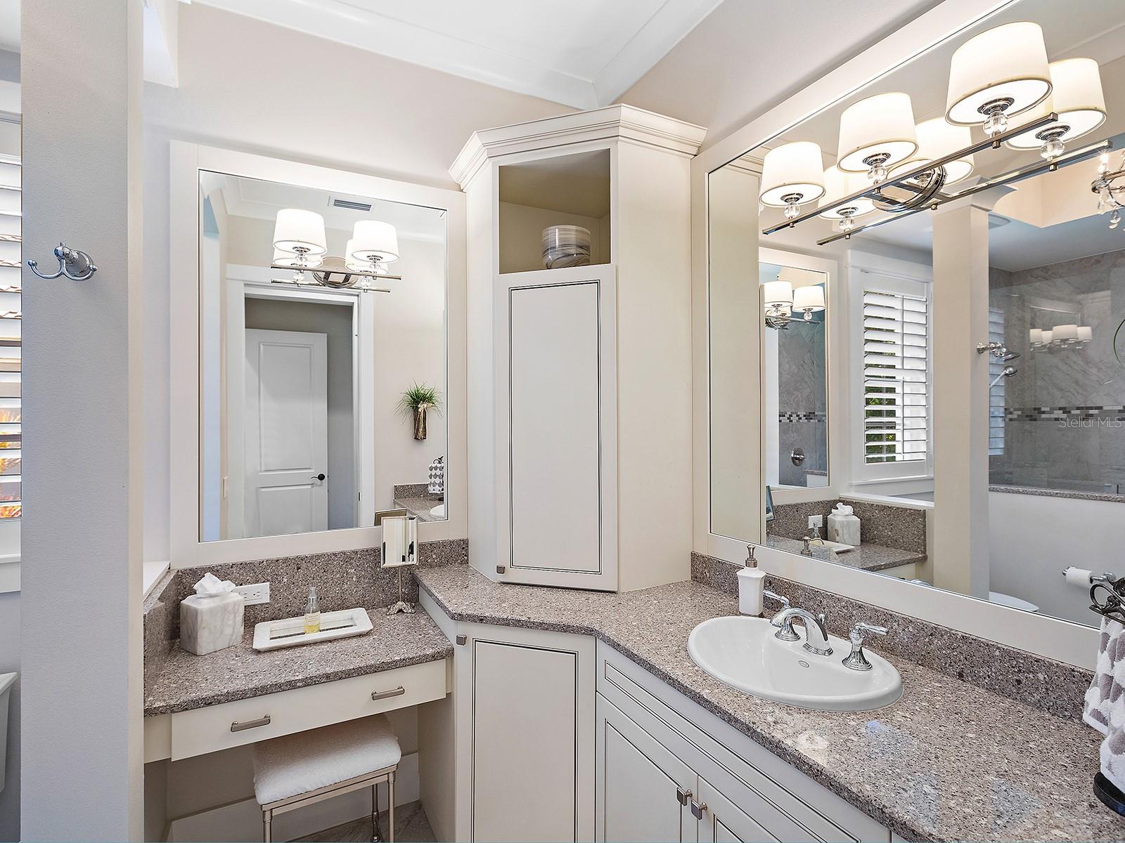 Listing photo id 46 for 16336 Daysailor Trail