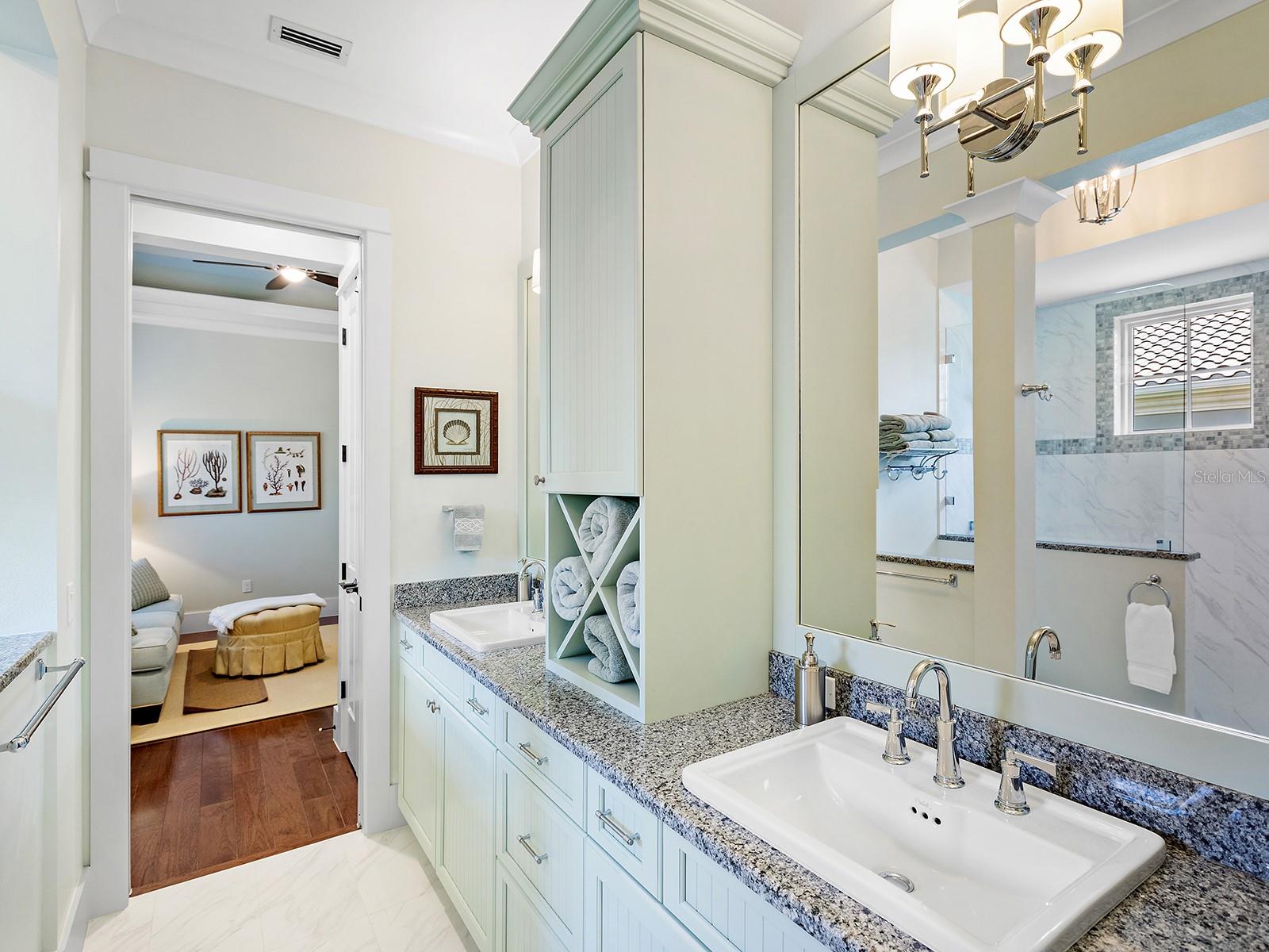 Listing photo id 49 for 16336 Daysailor Trail