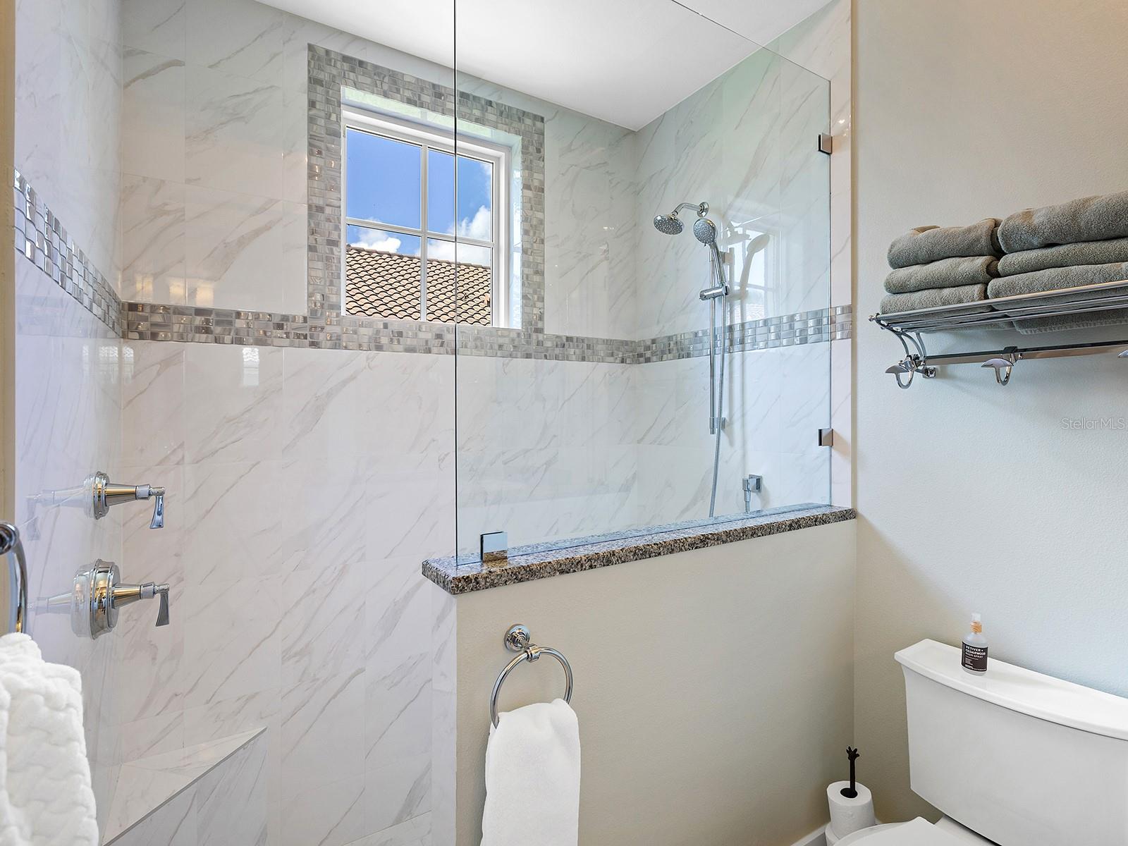 Listing photo id 50 for 16336 Daysailor Trail