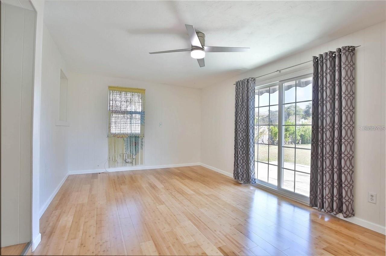 Image 12 of 26 For 7355 Cass Circle