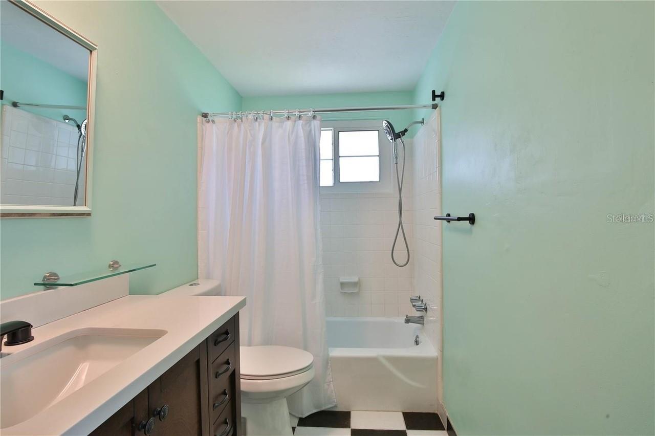 Image 20 of 26 For 7355 Cass Circle