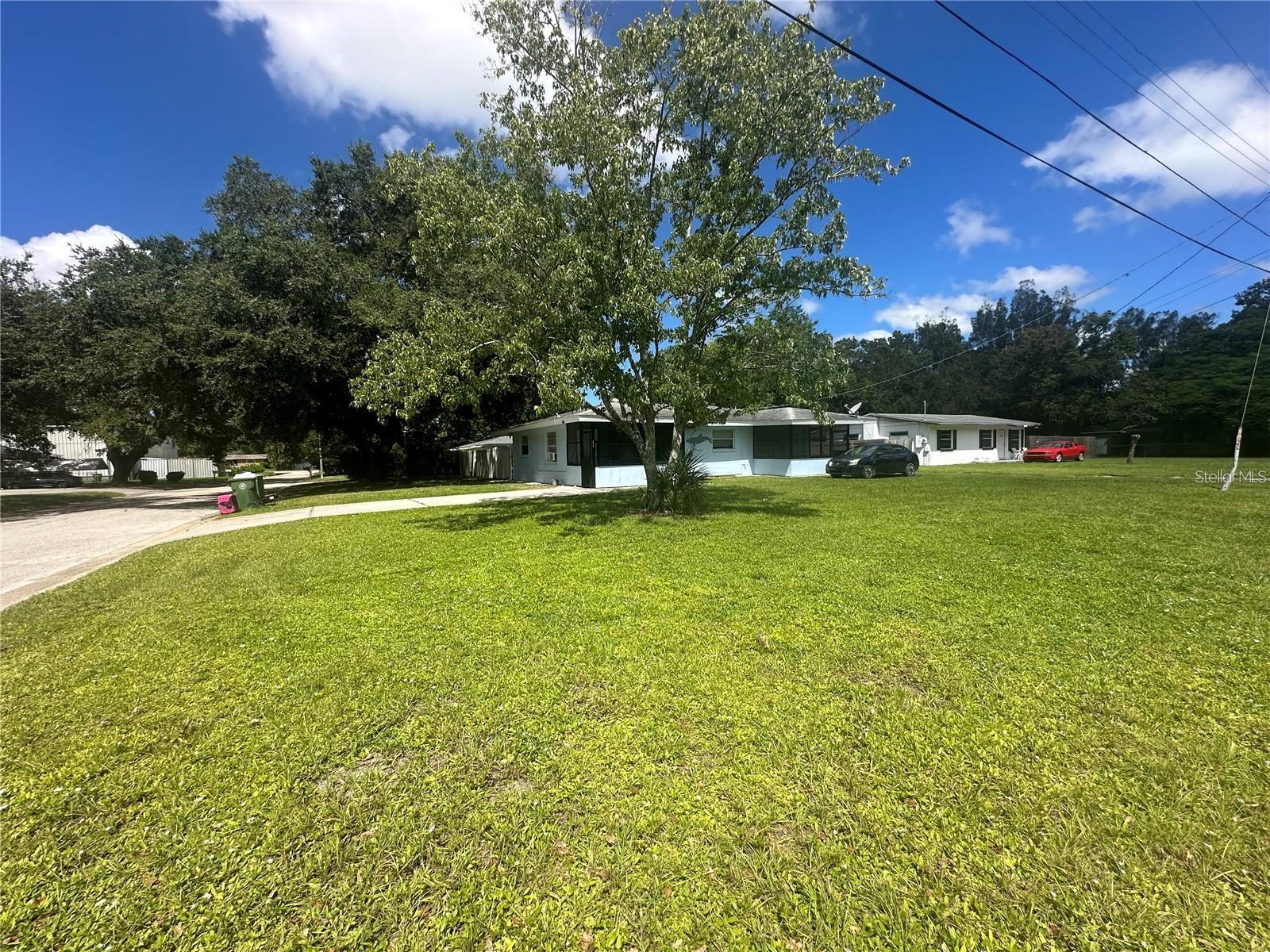 Listing Details for 222 22nd Street E, BRADENTON, FL 34208