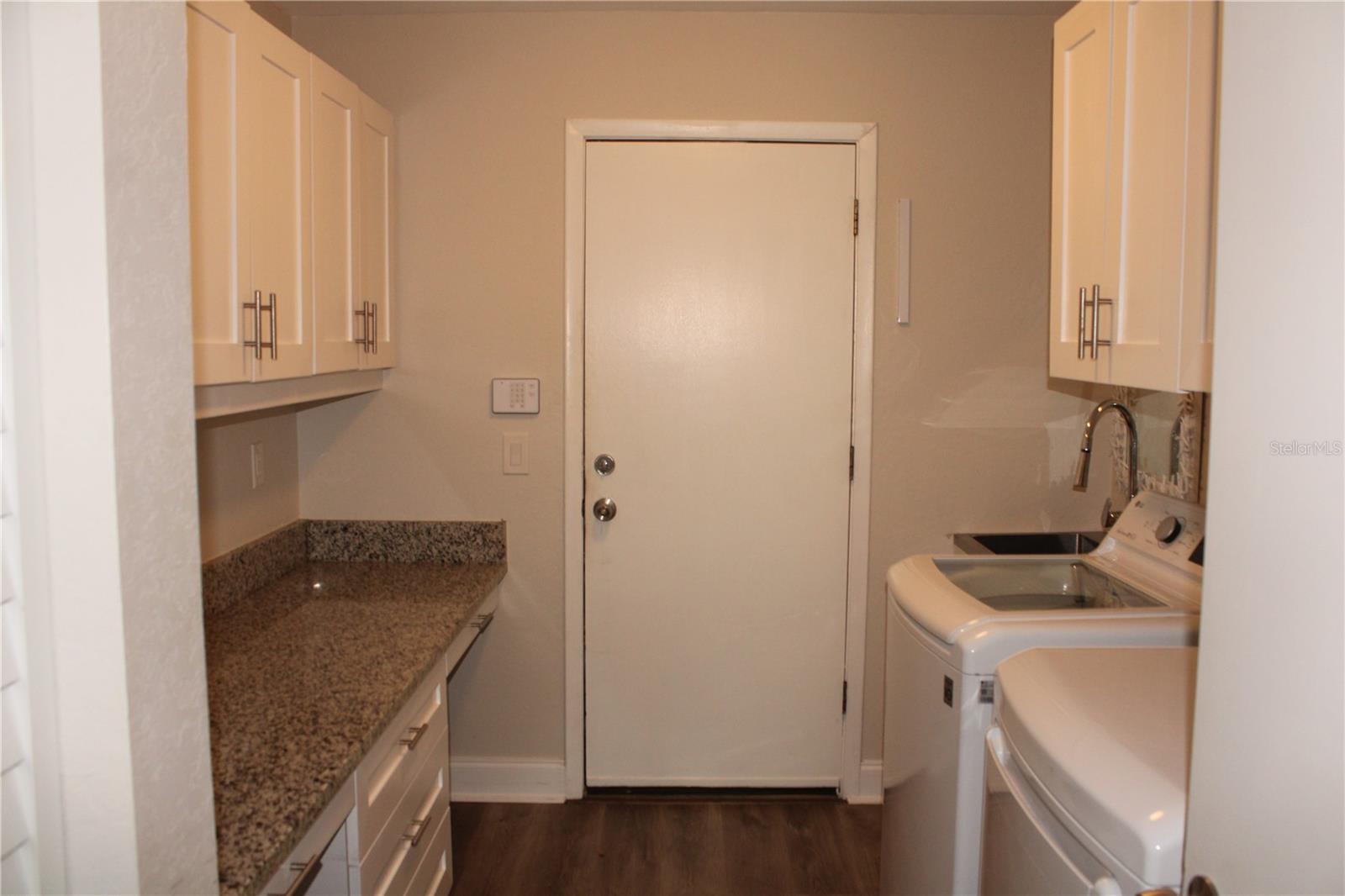 Image 25 of 32 For 5207 86th Street Court W