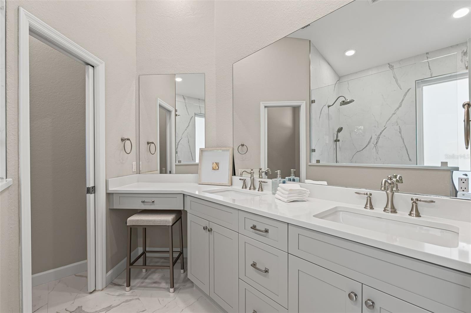 Image 27 of 67 For 6426 Addington Place