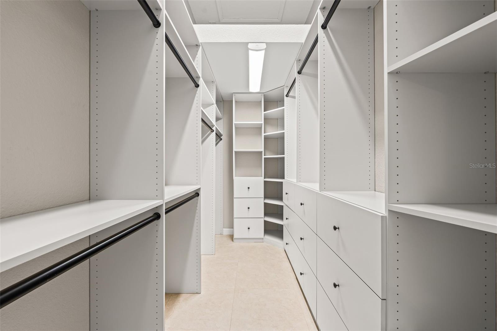 Image 30 of 67 For 6426 Addington Place