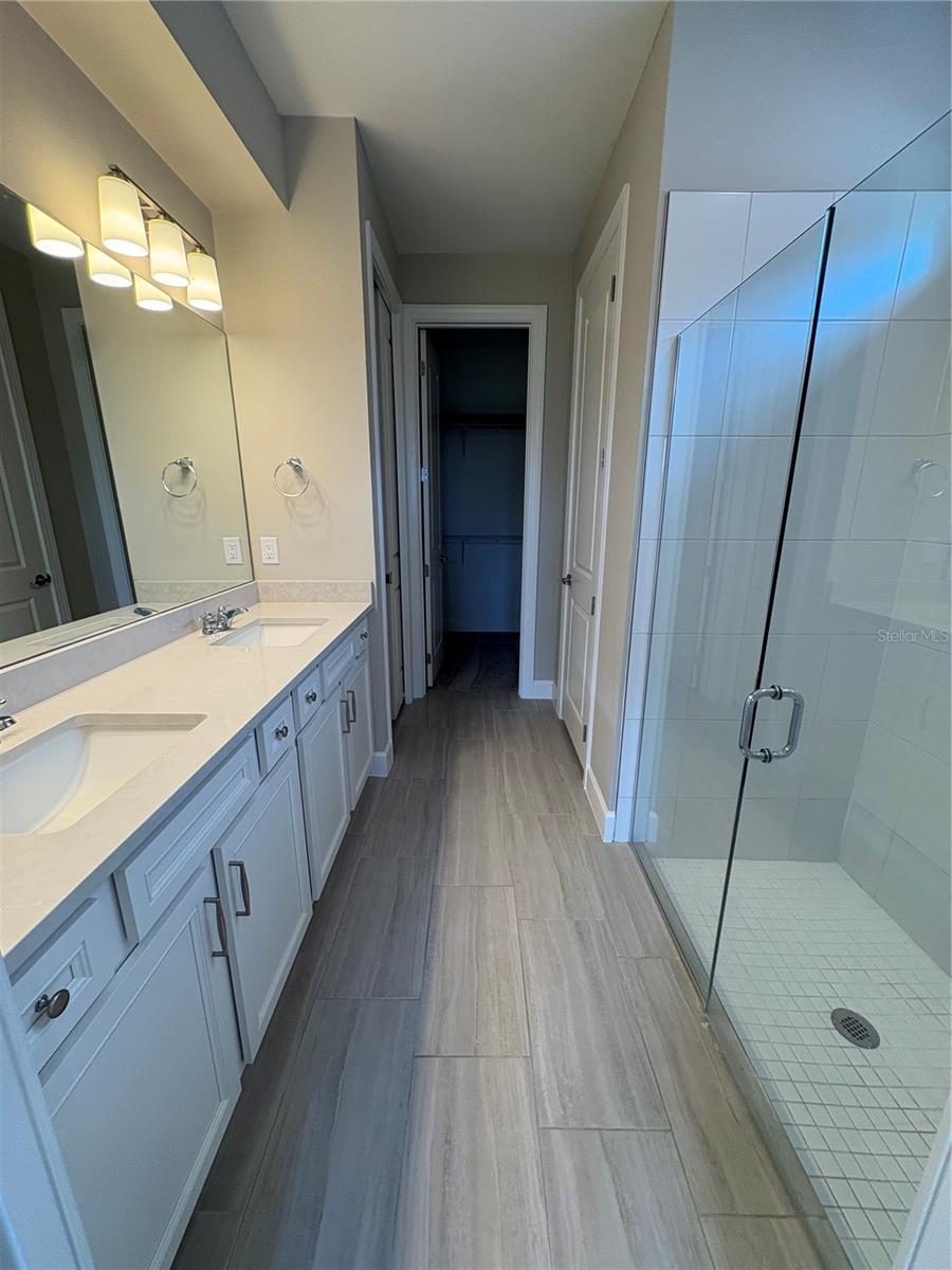 Image 15 of 31 For 17769 Silverspur Drive