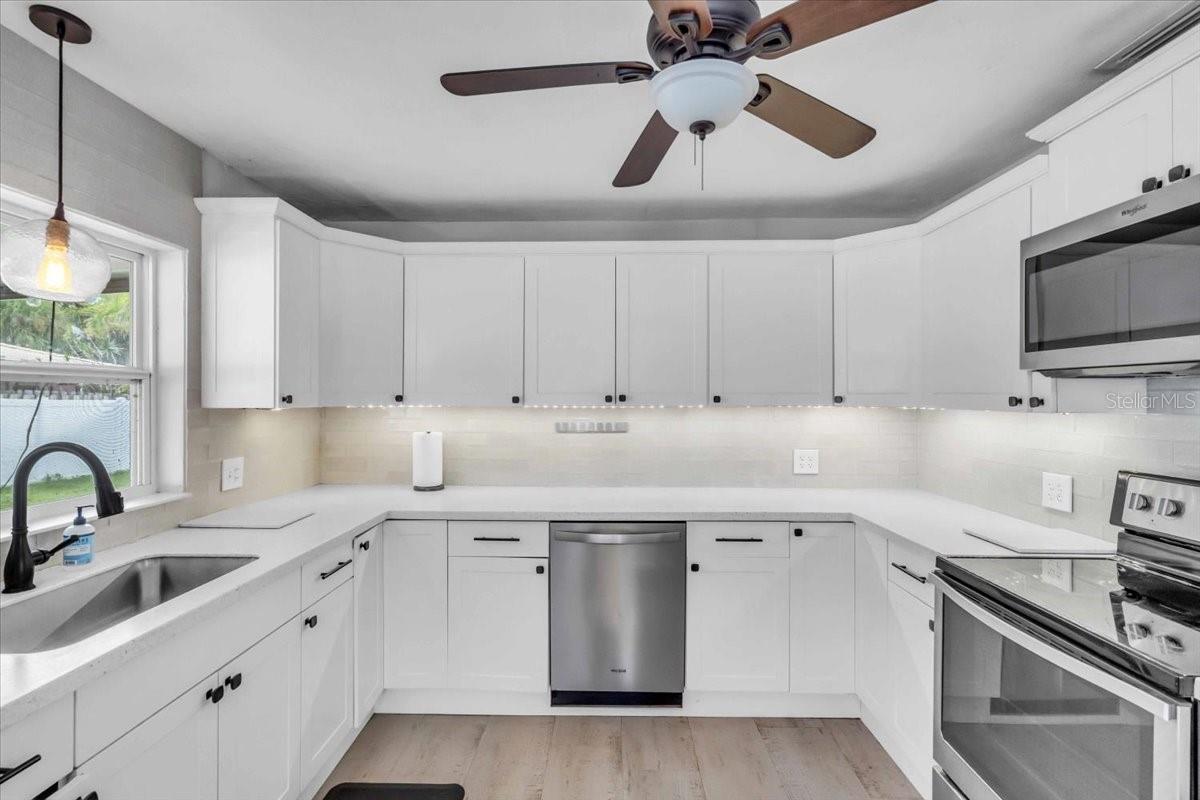 Image 10 of 42 For 1065 64th Avenue S